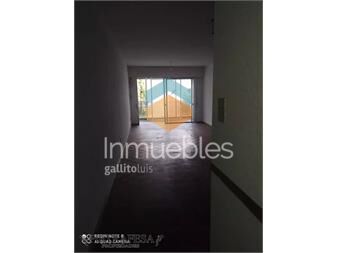 https://www.gallito.com.uy/amplio-monoambiente-en-venta-tres-cruces-inmuebles-26416844