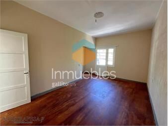 https://www.gallito.com.uy/apto-en-venta-con-renta-2-dorm-1-baño-la-comercial-inmuebles-27037954