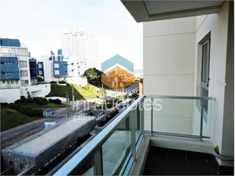 https://www.gallito.com.uy/apartamento-en-brava-1-dormitorios-inmuebles-19896651