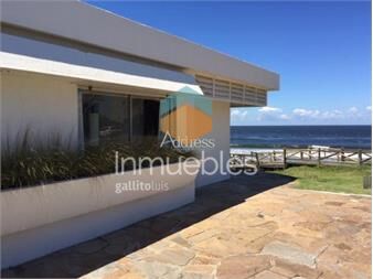 https://www.gallito.com.uy/casa-frente-al-mar-en-la-barra-inmuebles-24193415