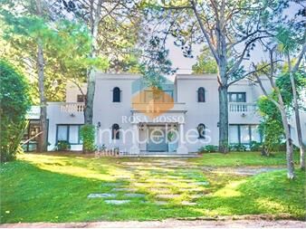 https://www.gallito.com.uy/casa-venta-5-dormitorios-punta-del-este-uruguay-inmuebles-25272947