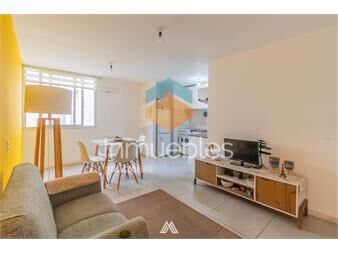 https://www.gallito.com.uy/venta-apartamento-2-dormitorios-amplios-centro-inmuebles-26340485