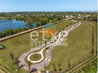 https://www.gallito.com.uy/terreno-en-venta-en-la-reserva-lagos-inmuebles-26221378