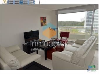 https://www.gallito.com.uy/en-venta-apartamento-de-3-dormitorios-en-ocean-drive-piso-inmuebles-27124662