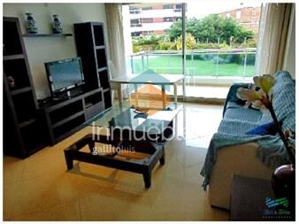 https://www.gallito.com.uy/apartamento-en-brava-3-dormitorios-inmuebles-22537439