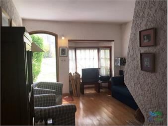 https://www.gallito.com.uy/muy-lindo-duplex-en-un-entorno-muy-natural-y-cerca-de-una-inmuebles-22537940