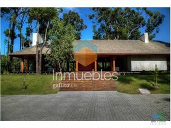 https://www.gallito.com.uy/terreno-en-punta-ballena-solanas-inmuebles-27092829