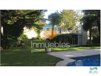 https://www.gallito.com.uy/casa-en-alquiler-y-venta-zona-de-playa-mansa-a-50-ms-de-inmuebles-22537786