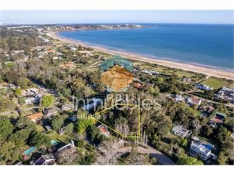 https://www.gallito.com.uy/terreno-en-solana-punta-ballena-ref-pbi12868-inmuebles-25486769