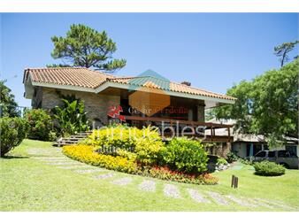 https://www.gallito.com.uy/venta-hermosa-casa-en-venta-a-pocos-metros-del-mar-inmuebles-24134087