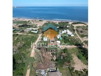https://www.gallito.com.uy/oportunidad-bajo-de-precio-a-pasos-de-la-playa-inmuebles-27149992