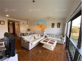 https://www.gallito.com.uy/venta-apartamento-3-dormitorios-2-baños-y-inmuebles-18411305