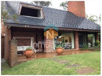 https://www.gallito.com.uy/vende-casa-de-3-dormitorios-en-playa-mansa-punta-inmuebles-25034602
