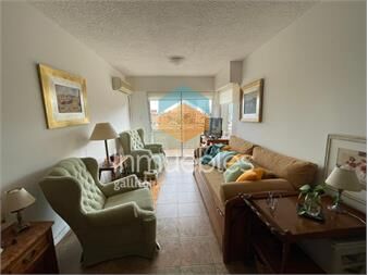https://www.gallito.com.uy/apartamento-de-1-dormitorio-en-aidy-grill-punta-inmuebles-24271655