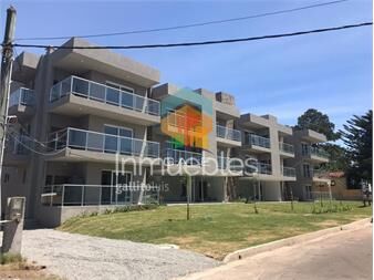 https://www.gallito.com.uy/apartamento-en-construccion-en-la-mansa-2-con-inmuebles-22376921