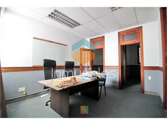 https://www.gallito.com.uy/venta-oficina-a-reciclar-a-ciudad-vieja-inmuebles-27161464