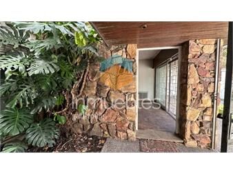 https://www.gallito.com.uy/casa-en-venta-cuatro-dormitorios-tres-baños-piscina-bar-inmuebles-26852158