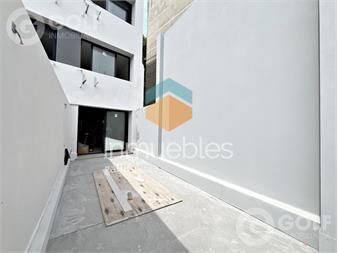 https://www.gallito.com.uy/venta-de-apartamento-monoambiente-con-patio-en-pocitos-inmuebles-24867924