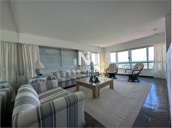 https://web5.gallito.com.uy/apartamento-en-venta-y-alquiler-frente-a-playa-inmuebles-26055463