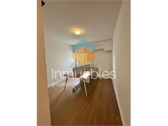 https://www.gallito.com.uy/venta-de-oficina-y-box-con-renta-en-plaza-gomensoro-pocitos-inmuebles-27260817