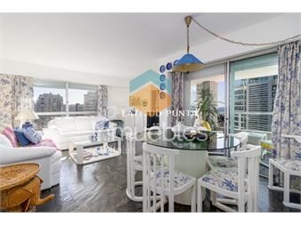 https://www.gallito.com.uy/apartamento-en-brava-3-dormitorios-inmuebles-27260940