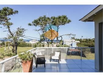 https://www.gallito.com.uy/excelente-casa-de-6-dormitorios-y-piscina-en-la-inmuebles-27283960
