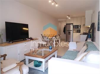 https://www.gallito.com.uy/venta-apartamento-2-dormitorios-garaje-y-inmuebles-27283877
