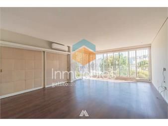 https://www.gallito.com.uy/vende-apto-3dservicio-y-garaje-doble-en-pocitos-inmuebles-27037297