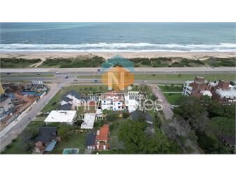 https://www.gallito.com.uy/importante-residencia-frente-al-mar-en-venta-inmuebles-25033250