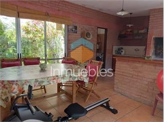 https://www.gallito.com.uy/actualizada-prox-br-artigas-y-garibaldi-fondo-cbarbacoa-inmuebles-27170092