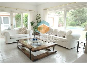 https://www.gallito.com.uy/venta-casa-4-dormitorios-brava-punta-del-este-inmuebles-25577273