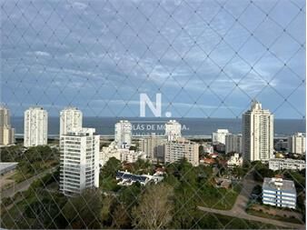 https://www.gallito.com.uy/apartamento-de-2-dormitorios-en-roosevelt-punta-inmuebles-24992160