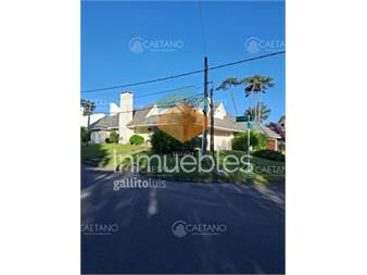 https://www.gallito.com.uy/hermosa-casa-a-pasos-de-playa-mansa-parada-9-inmuebles-26320175