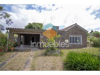 https://www.gallito.com.uy/venta-casa-3-dormitorios-3-baños-araminda-inmuebles-27025859