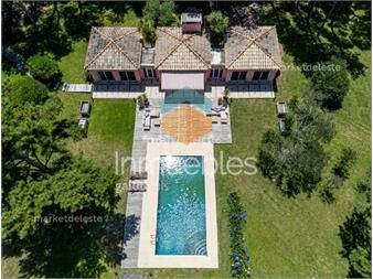 https://www.gallito.com.uy/toscana-style-house-inmuebles-25367662