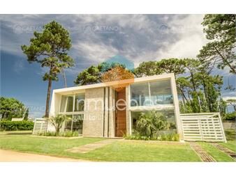 https://www.gallito.com.uy/alquiler-anual-casa-4-dormitorios-en-barrio-privado-punta-d-inmuebles-25910274