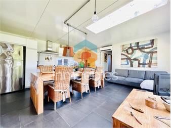 https://www.gallito.com.uy/moderna-casa-de-2-dormitorios-piscina-y-en-la-e-inmuebles-27240273