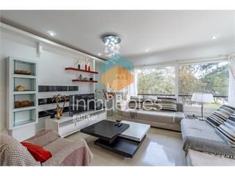 https://www.gallito.com.uy/apartamento-3-dormitorios-en-green-park-punta-inmuebles-25852199