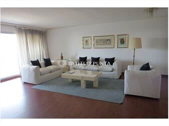 https://web5.gallito.com.uy/piso-alto-en-roosevelt-3-dormitorios-inmuebles-19848874