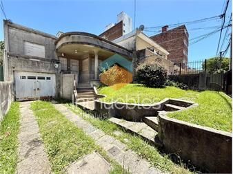 https://www.gallito.com.uy/venta-casa-buceo-a-reciclar-pu-gran-terreno-inmuebles-27129475