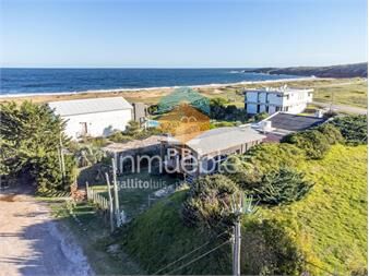 https://www.gallito.com.uy/casa-en-venta-en-las-grutas-punta-ballena-ref-inmuebles-27266320