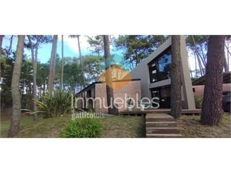 https://www.gallito.com.uy/laguna-blanca-propiedad-unica-4-dormis-serv-inmuebles-26288030
