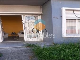 https://www.gallito.com.uy/se-vende-gran-casa-en-pando-a-pasos-del-centro-inmuebles-27306930