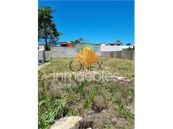 https://www.gallito.com.uy/se-vende-hermoso-terreno-en-el-pinar-inmuebles-27306945