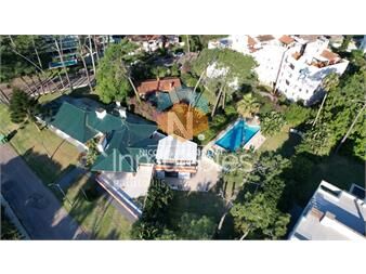 https://www.gallito.com.uy/alquila-gran-casa-de-5-dormitorios-en-playa-mansa-punta-de-inmuebles-23933035