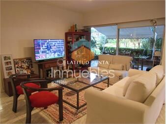 https://www.gallito.com.uy/apartamento-en-mansa-3-dormitorios-y-parrillero-inmuebles-27312391