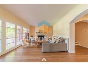 https://www.gallito.com.uy/venta-casa-4-dorm-mas-servicio-carrasco-sur-inmuebles-26385496