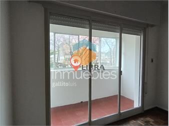 https://www.gallito.com.uy/apartamento-3-dormitorios-y-balcon-en-buceo-muy-inmuebles-27312642