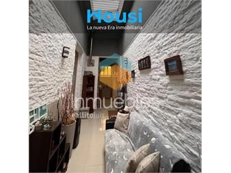 https://www.gallito.com.uy/venta-amplia-casa-2-dormitorios-en-excelente-ubicacion-a-inmuebles-27313784