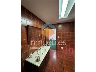 https://www.gallito.com.uy/vendo-casa-muy-amplia-2-plantas-3-dormitorios-2-baños-b-inmuebles-27313455